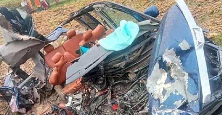 নাটোরে ট্রাক-মাইক্রোবাস সংঘর্ষে নিহত বেড়ে ৬ জনে